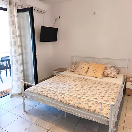 Stela 3 Povljana